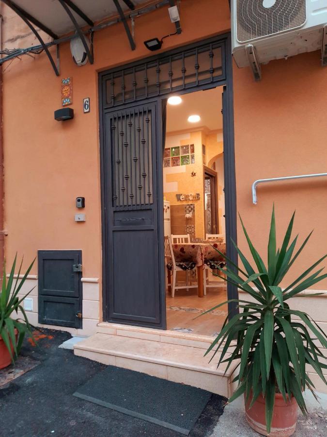 Il Sole Della Guilla Villa Palermo Exteriör bild