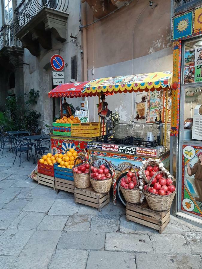 Il Sole Della Guilla Villa Palermo Exteriör bild